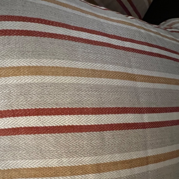 Custom accent pillows (2) - Picture 2 of 2